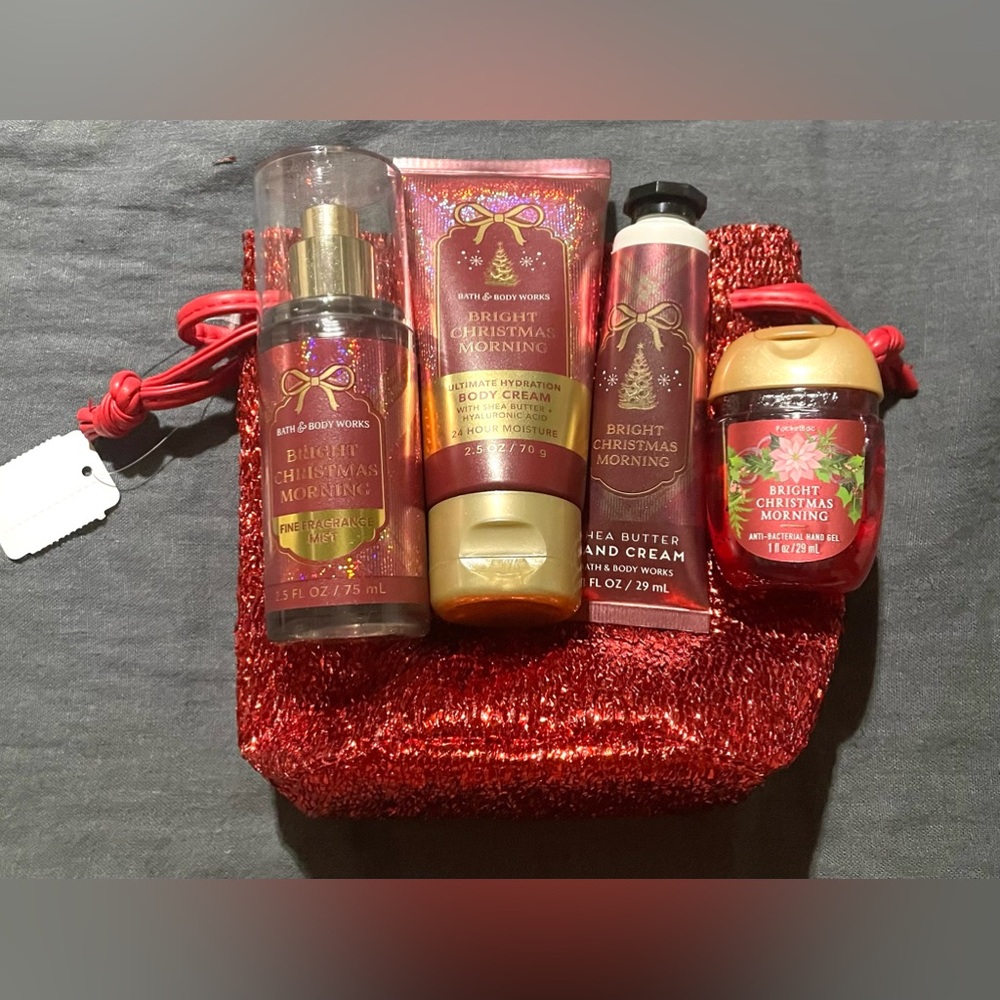 Bright Christmas Morning Travel Set